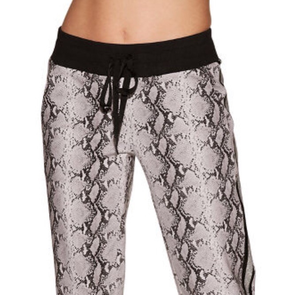 Python Print Joggers